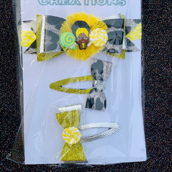 Bows - Picture 5 of 5